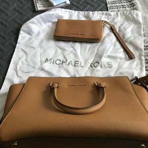 Michael Kors Selma
